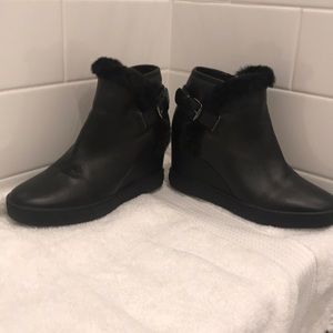 Aquatalia Italian Leather Booties